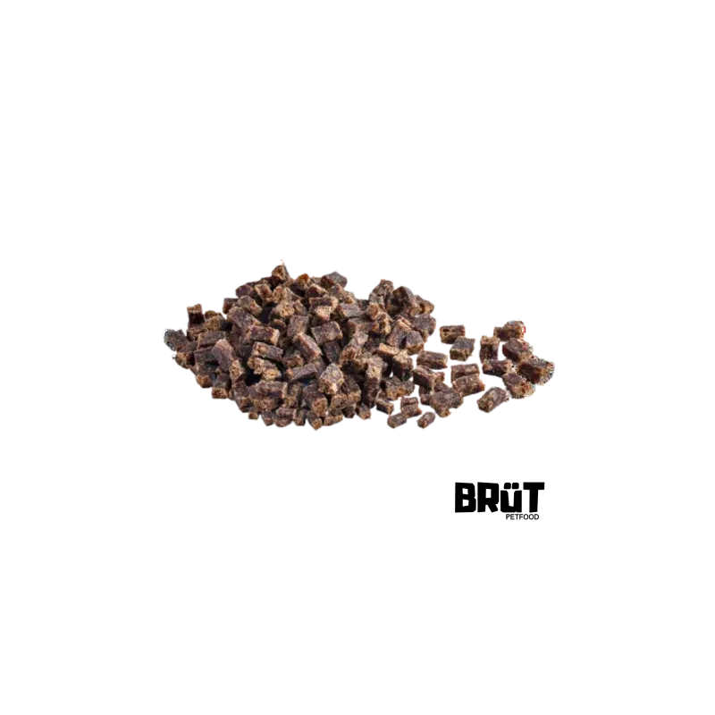 Cubes de Bœuf BRÜT – Friandises naturelles savoureuses pour chiens de tout âge Cubes de Bœuf BRÜT – Friandises naturelles savoureuses pour chiens de tout âge